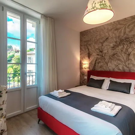 Hotel Hotel Ristorante La Vignetta Cernobbio 3*