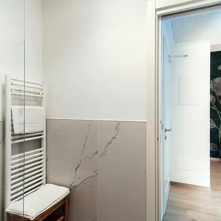 Hotel Ristorante La Vignetta Cernobbio 3*