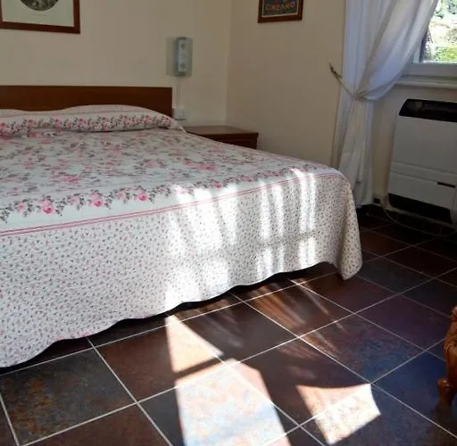 Ristorante La Vignetta Hotel 3*